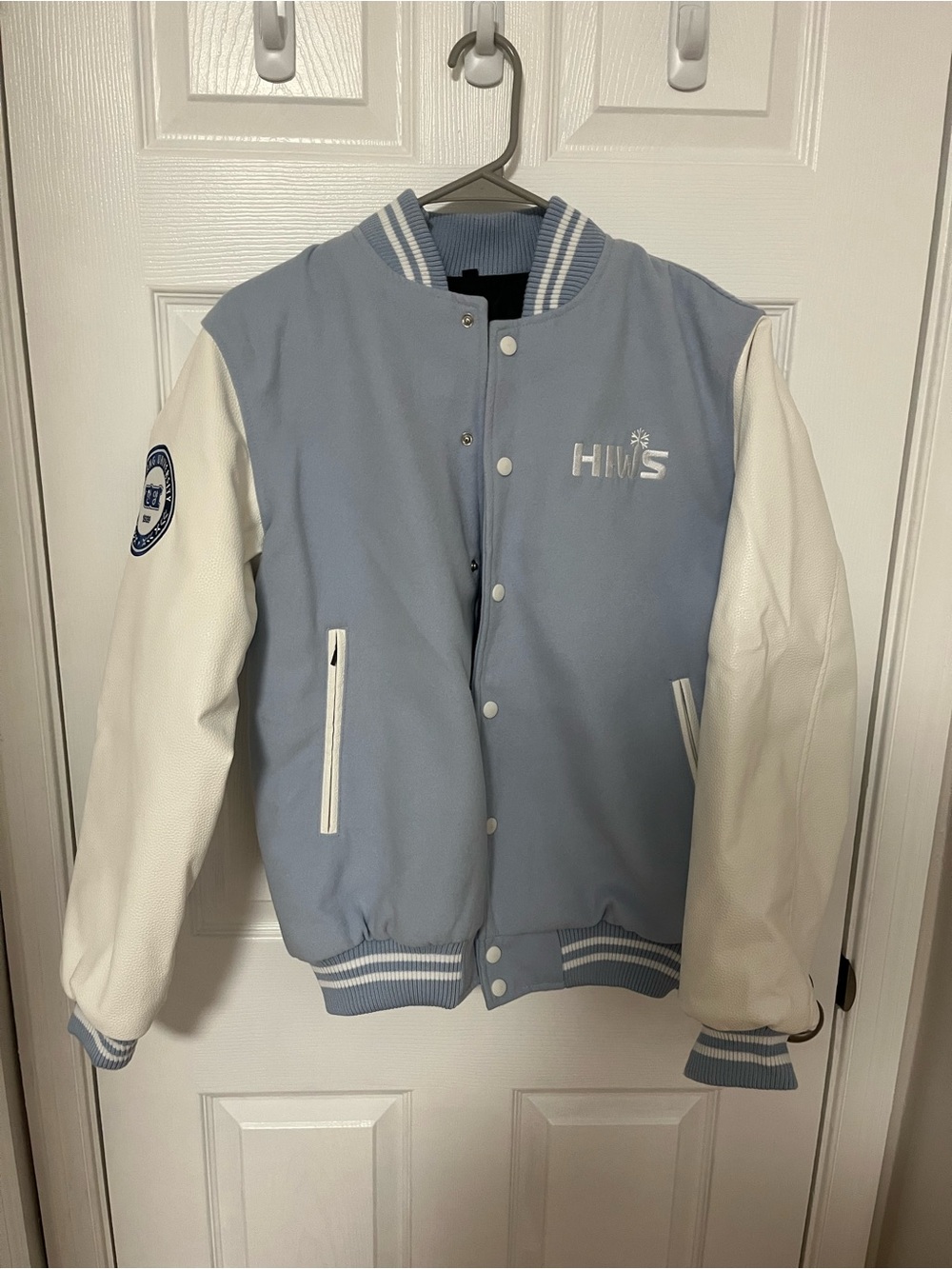 Hanyang University Embroidered Patch Jacket Sleeve in White and Navy